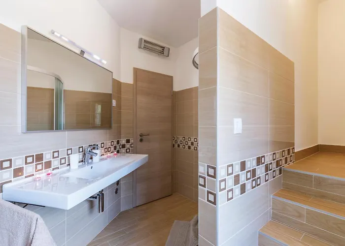 Two-bedroom With A Fireplace In * Barban