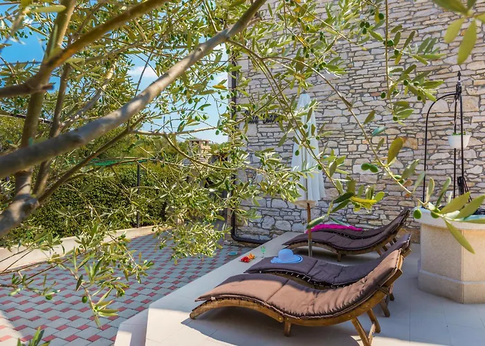 Two-bedroom With A Fireplace In Semesterbostad *